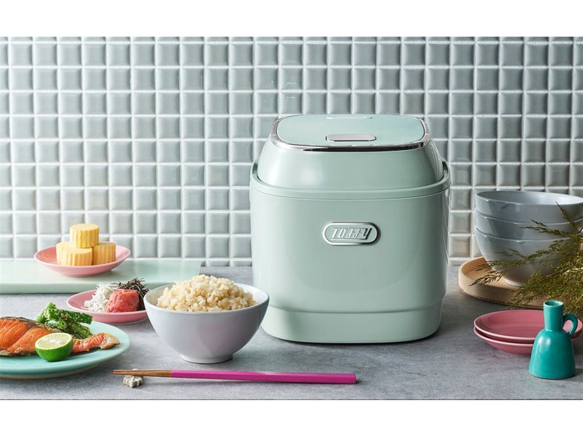 新品 Toffy 炊飯器 3合 K-RC3 ライスクッカー グレージュ ラドンナ、インテリアになじむ3合炊きの炊飯器「Toffy 3合マイコン