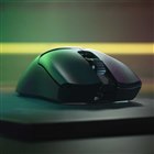 Razer、進化したMOBA用7ボタン搭載のゲーミングマウス 「Naga Hex V2