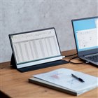 ノートPC一体型モバイルディスプレイ　400-LCD001N 12.5インチ サンワ、ノートPCに装着できる12.5型モバイル液晶「400-LCD001N