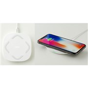 ラディウス、高出力10Wに対応したQi規格ワイヤレス充電パッド