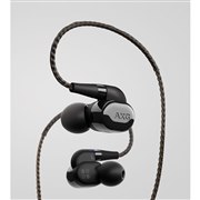 新品未使用　AKG n5005 イヤホン AKG N5005 Reference Class 5-driver Configuration In-Ear