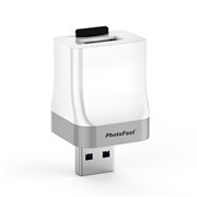 PhotoFast�AiOS��p�ŏ[�d�Ɠ����Ƀo�b�N�A�b�v������microSD�J�[�h���[�_�[