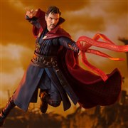 「S.H.Figuarts ドクター・ストレンジ」発売日決定、ワイヤー内蔵の布マント付き