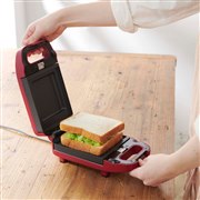 �r�^���g�j�I�A���Ă��T���h���y���߂�u�z�b�g�T���h�x�[�J�[ �O�[�hII�v