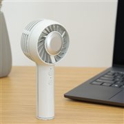 �G���X�A��p�v���[�g�𓋍ڂ���USB�n���f�B�t�@���uiFan Freeze�v