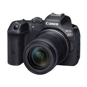 人気沸騰中のキヤノン「EOS R7」、 購入検討時に気になるポイントを 