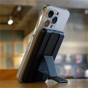 �I�E���e�b�N�AMagSafe��USB PD 20W���o�͂ɑΉ��������o�C���o�b�e���[