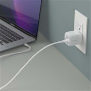 �x���L���A2�|�[�g��USB Type-C�[�q�𓋍ڂ������^�[�d���{��12/23����