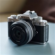 jRAwe[WfUC̗ṕuNIKKOR Z 40mm f/2 (SE)v{1/20