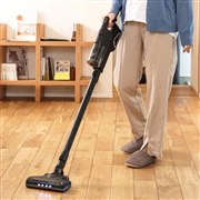 MAXZEN�A�w�b�h��LED���C�g�𓋍ڂ����T�C�N�������R�[�h���X�X�e�B�b�N�N���[�i�[