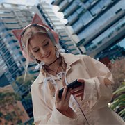 Razer�A�l�R�~�~�������傫���Ȃ������C�����X�w�b�h�Z�b�g�uKraken Kitty V2 BT�v