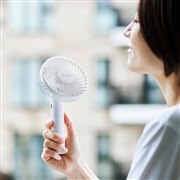 シロカ、USB Type-C充電対応の3WAYハンディファン「SF-H531」