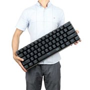 REDRAGON�A�g�ʏ��200%�T�C�Y�h�ŏd�ʖ�2375g�̋���ȃQ�[�~���O�L�[�{�[�h
