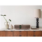 懐かしの昭和テイストな家具調レトロ液晶テレビ「EREO」が9月