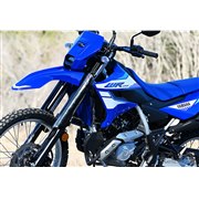 ヤマハ ビーノ デラックス、新色パールシアンを設定…レトロ - 価格.com