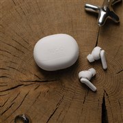 Sudio�A�n�C�u���b�hANC��Bluetooth 6.0�Ή��̃t���b�O�V�b�v���S���C�����X�C���z���uSudio E4 Pro�v