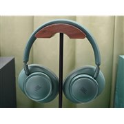 JBL�A���C�����X�w�b�h�z���uLive 780NC�v�uLive 680NC�v�ɐV�F�O���[����ǉ�