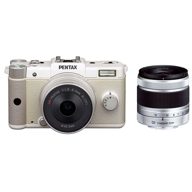 一眼レフ【B25】PENTAX Q 01レンズキット　ブラック　ミラーレス一眼