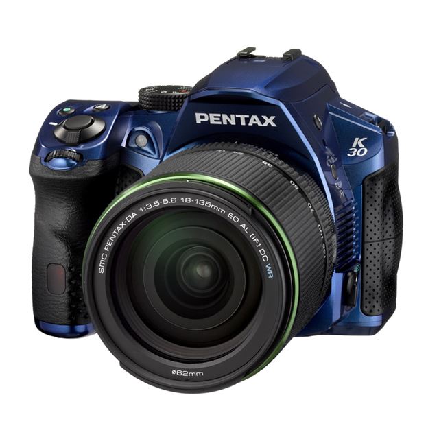PENTAX K−30 K-30 18-135レンズキット SI GREEN - カメラ