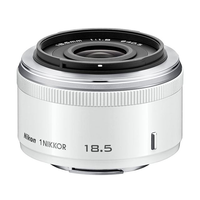 ニコン、Nikon 1用レンズ「1 NIKKOR 18.5mm f/1.8」を11月1日に発売