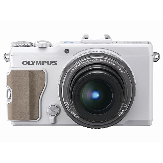 □美品□オリンパス OLYMPUS スタイラス STYLUS XZ-2 ホワイト