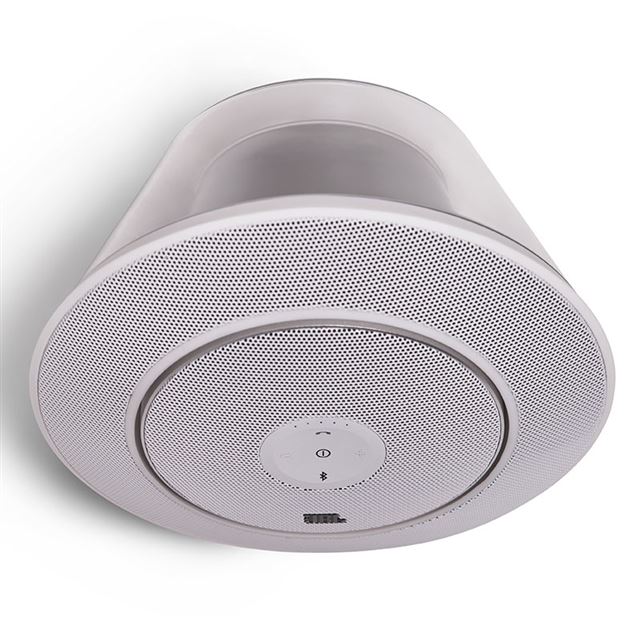 JBL、着脱式を採用したBluetooth対応2.1chスピーカー「VOYAGER 