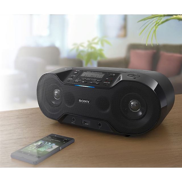 TEAC、レトロなデザインのBluetooth対応CDラジオ - 価格.com TEAC SL