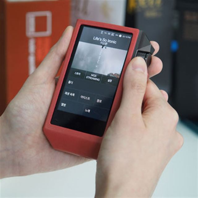 iriver、「Astell&Kern AK240」のイタリアンプレミアムレザーケース