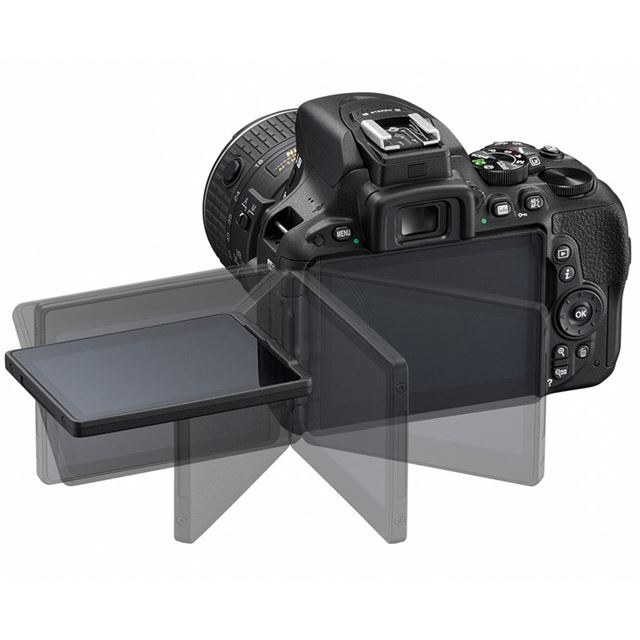 D5500 18-50キット ショット数約8000 nikon ニコン 一眼レフ