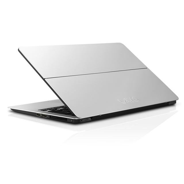 VAIO、設立後初の独自モデルとして13.3型ノートPC「VAIO Z」発売