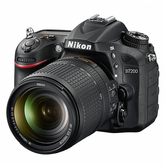 ニコン、AF性能が向上した2416万画素一眼カメラ「D7200」 - 価格.com