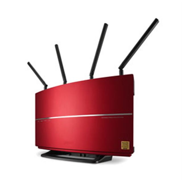 バッファロー、特別仕様の赤い無線LANルーター&外付けHDDを限定発売 