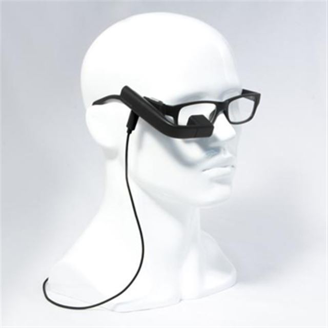 ポケモンgo チームカラーのメガネ装着型ウェアラブル端末が発売 価格 Com