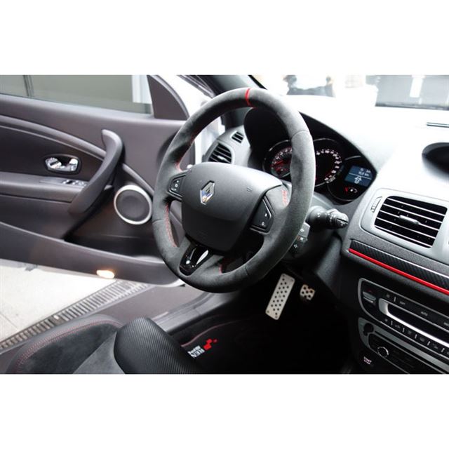 左ハンドルの ルノー メガーヌr S 273トロフィーs 発売 価格 Com