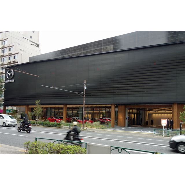 マツダデザインを体現した新世代店舗がオープン 価格 Com