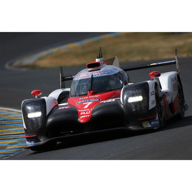 トヨタ Automobile Council 17に歴代のハイブリッド車を出展 価格 Com