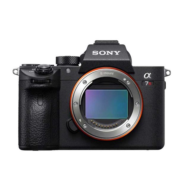 ソニー、 「α7R III」「α5100ダブルズームレンズキット」の供給不足を告知 - 価格.com