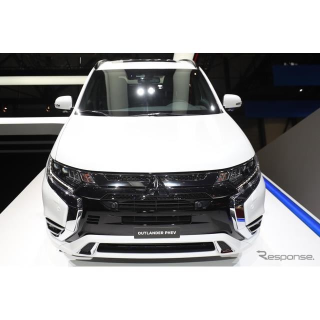 三菱 アウトランダー PHEV、ダイナミックシールド顔が進化…ジュネーブモーターショー2018 - 価格.com