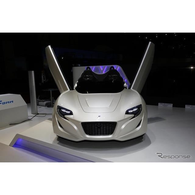 Fomm 小型オープンevスポーツカーを提案 ジュネーブモーターショー18 価格 Com