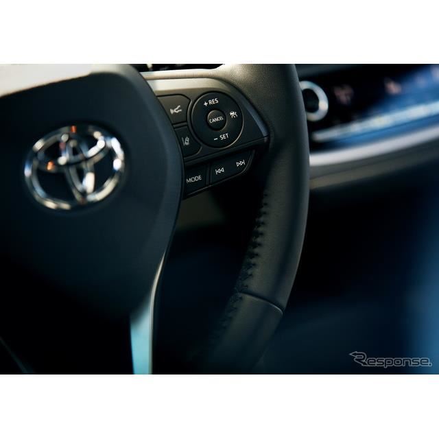 トヨタ カローラ ハッチバック 新型、最新コネクト採用u2026ニューヨーク 