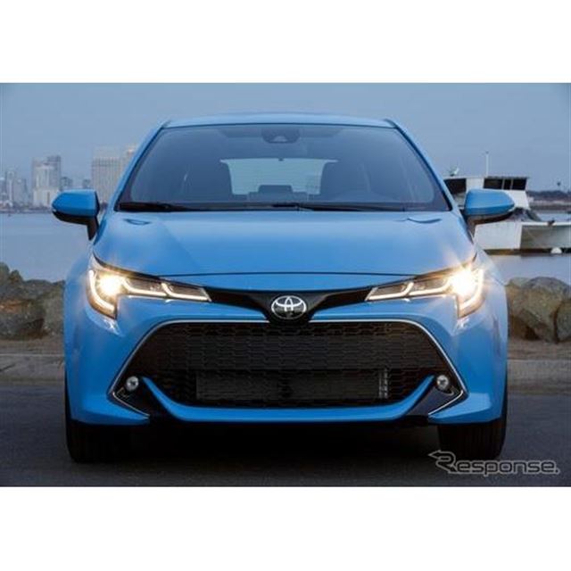 トヨタ カローラハッチバック 新型、歩行者と自転車が検知可能に