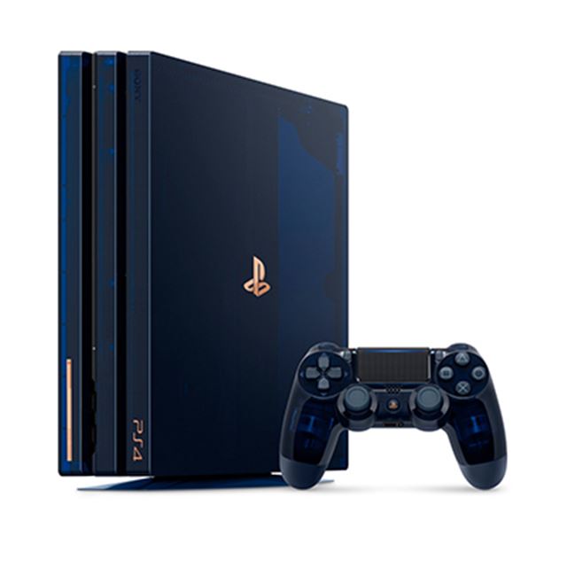 ソニー、濃紺スケルトンデザインの「PlayStation 4 Pro」全世界5万台