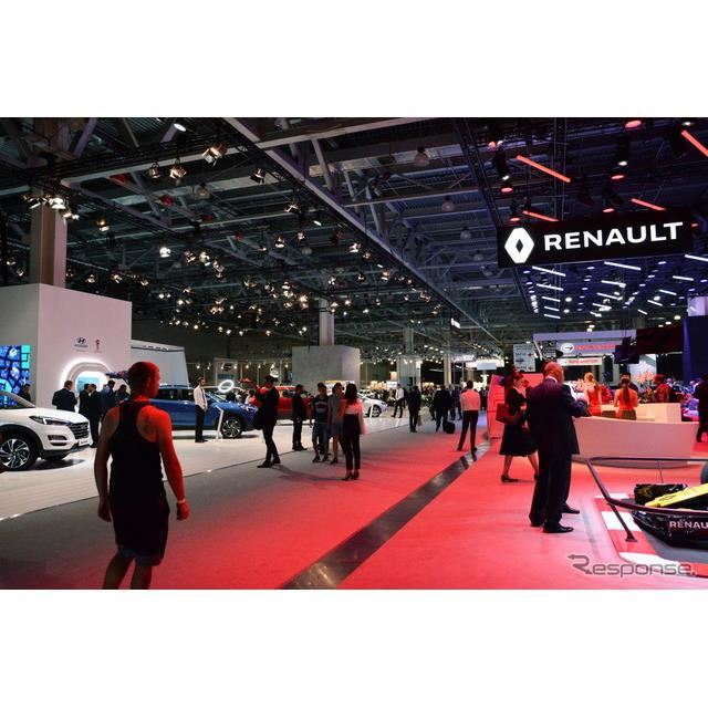 モスクワモーターショー18 開幕 ロシア車復権の狼煙上がる 価格 Com