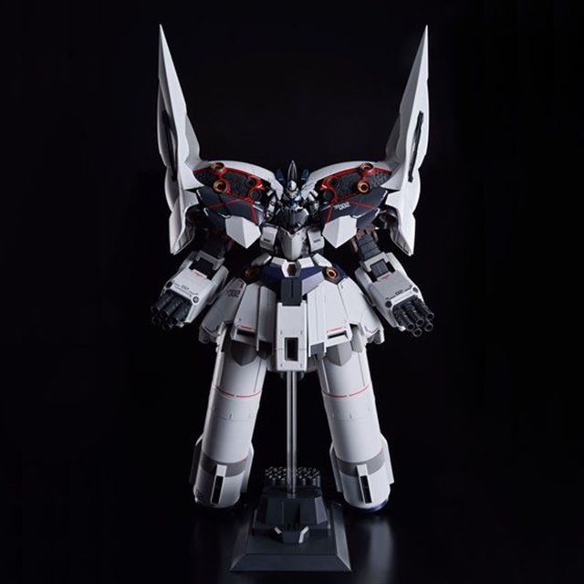 ガンダムNTより、「HG 1/144 IIネオ・ジオング（ナラティブVer.）」28,080円で発売 - 価格.com