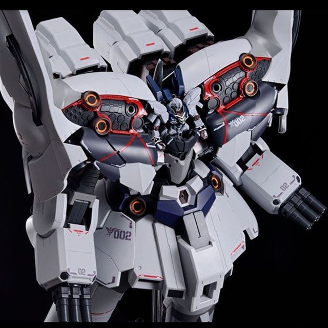 ガンダムNTより、「HG 1/144 IIネオ・ジオング（ナラティブVer.）」28,080円で発売 - 価格.com