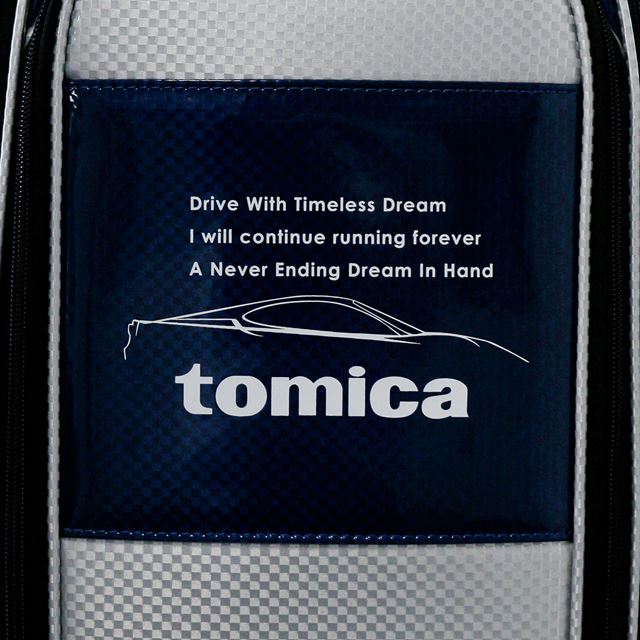 ミニカー「トミカ」とコラボした、大人向けキャディバッグ「tomica 