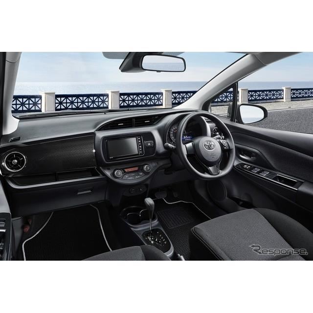 トヨタ ヴィッツ 誕生周年記念モデル発売へ 上質な内装と充実の安全性能 価格 Com
