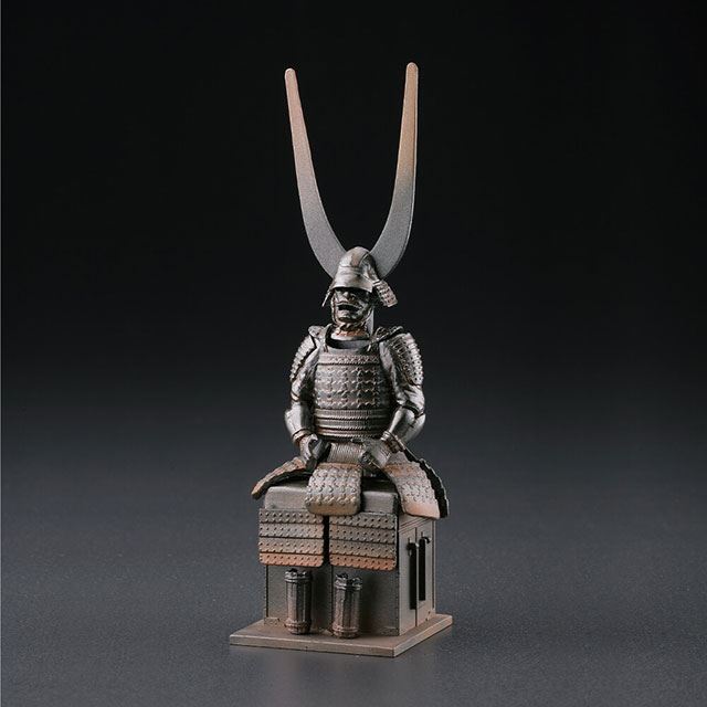 海洋堂、武将の甲冑を精密に再現した「miniQ 戦国甲冑コレクション