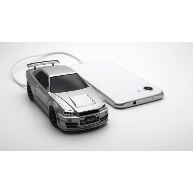 日産スカイラインGT-R R34型」がモチーフの4500ｍAhモバイルバッテリー - 価格.com