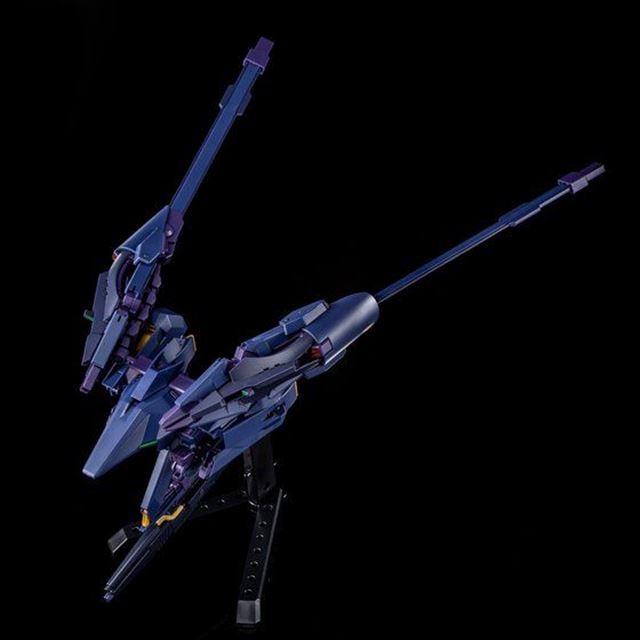 バンダイ、黒きTR-6［ヘイズルII］のHG 1/144ガンプラを発売 - 価格.com